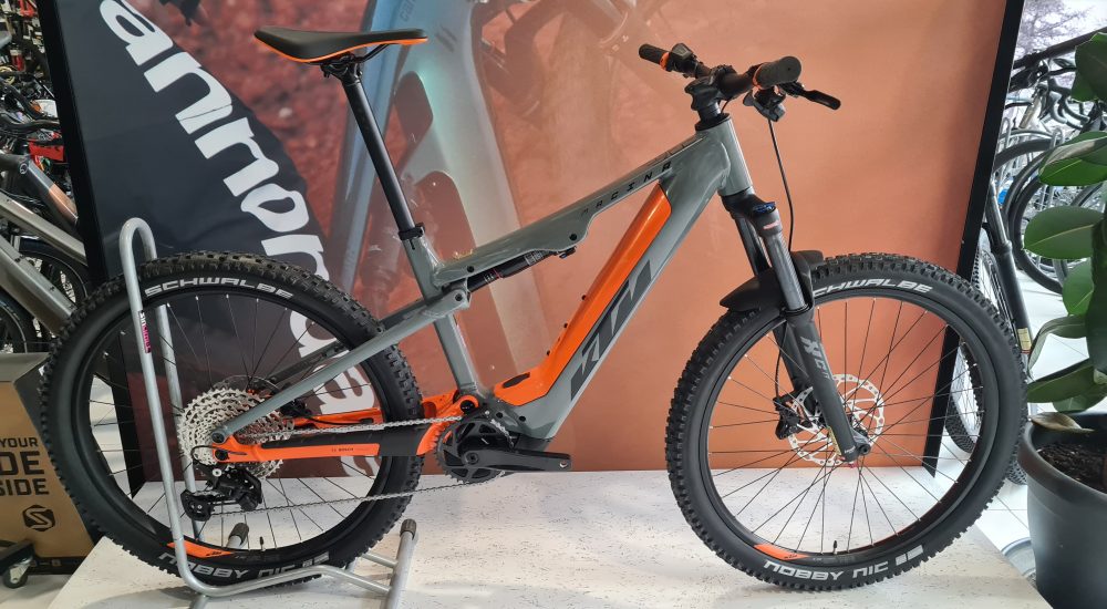 KTM MACINA LYCAN LTD