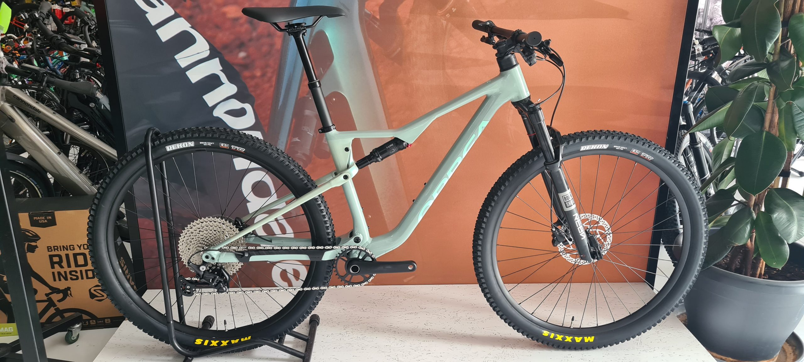 Orbea Oiz H30 .  1999€
